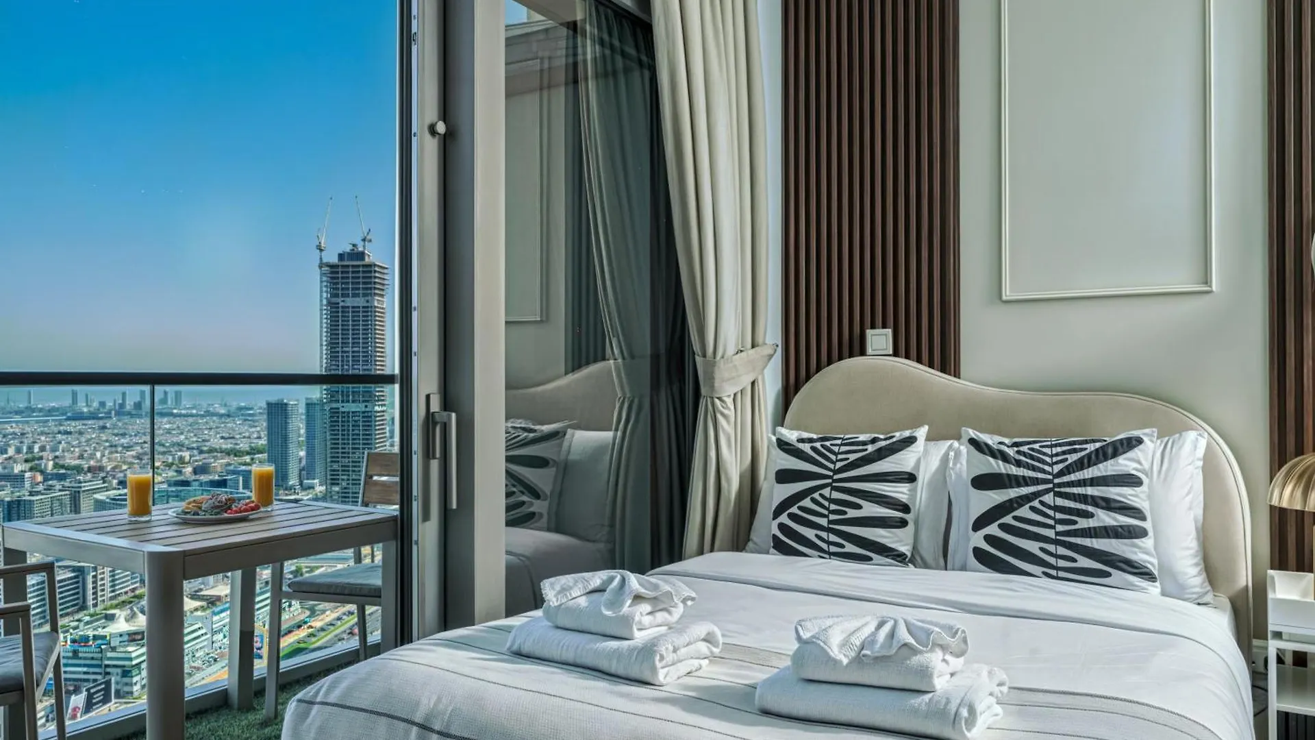 Dubai Scenic Infinity Pool With Burj Khalifa Views Apartment 0*,